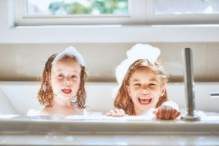 Как выбрать шампунь для ребенка, чтобы обеспечить правильный и безопасный уход?